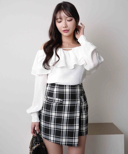 LIPSERVICE（リップサービス）の「ダブルベルトラップショートパンツ（その他パンツ・レディース・その他1/ホワイト/ブラック・S/M）」の19枚目の写真