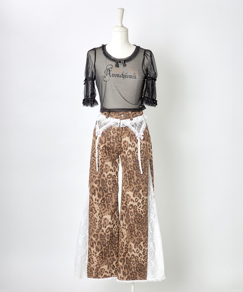 AVENCHUMU(アバンチュウム)の「Rhinestone logo puff sleeve tops(Tシャツ/カットソー・レディース・ピンク/ブラック×ホワイト/ブラック・FREE)」の20枚目の写真
