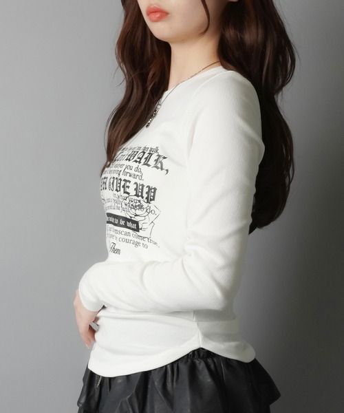 SPINNS（スピンズ）の「長袖カットソー/ロンT/レター（Tシャツ/カットソー・レディース・グレー/オフホワイト/ブラック・ONESIZE）」の9枚目の写真