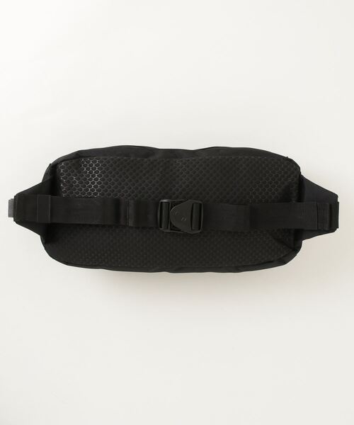 VOLCOM(ボルコム)の「【VOLCOM】 VENTURE SLING PACK(ボディバッグ/ウエストポーチ・メンズ・ブラック・O/S)」の2枚目の写真