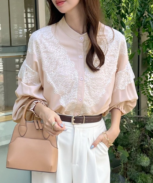 Futier land（フューティアランド）の「【4色展開】レースドッキングブラウス（シャツ/ブラウス・レディース・ライトグレー/ホワイト/ブラック/ピンクベージュ・LARGE/MEDIUM/X-LARGE）」の4枚目の写真