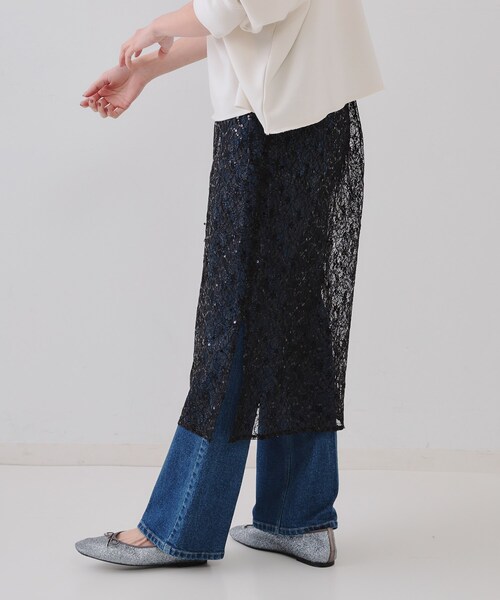 OPAQUE.CLIP（オペークドットクリップ）の「シアーレーススパンコールスカート【洗濯機洗い可】（スカート・レディース・ブラック/ホワイト・00）」の2枚目の写真