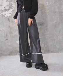 DIP IN CHOCOLATE（ディップインチョコレート）の「パイピングアクセントワイドパンツ【DIP IN CHOCOLATE】（スラックス）」