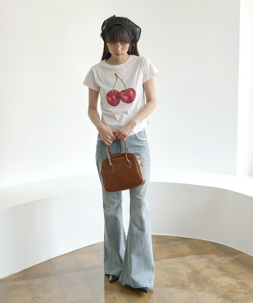 UNE MANSION(ユヌマンション)の「【UNE ORIGINAL】 サイドラウンドスリットフルーツプリントミニチビTシャツカットソー(Tシャツ/カットソー・レディース・ホワイト系2/ホワイト系1/ホワイト系3/ホワイト系4・FREE)」の10枚目の写真