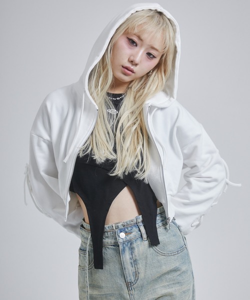 ENVYM（アンビー）の「レースアップショートパーカー（パーカー・レディース・グレー/ブラック/ホワイト・FREE）」の15枚目の写真