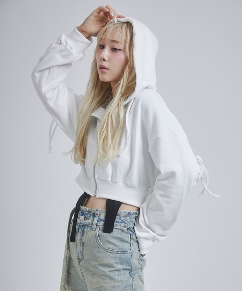 ENVYM（アンビー）の「レースアップショートパーカー（パーカー・レディース・グレー/ブラック/ホワイト・FREE）」の16枚目の写真