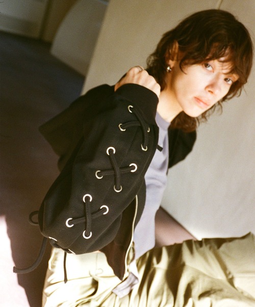 ENVYM（アンビー）の「レースアップショートパーカー（パーカー・レディース・グレー/ブラック/ホワイト・FREE）」の12枚目の写真