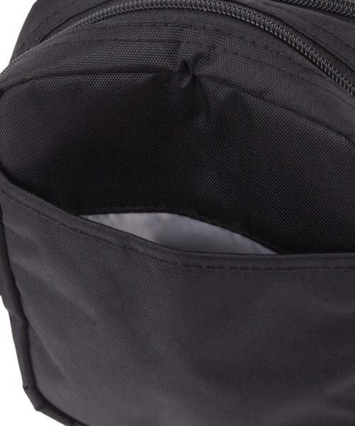 Columbia(コロンビア)の「軽量 ポリエステル ミニショルダー Columbia(ショルダーバッグ・メンズ・ブラック/カーキ/ブラック×ホワイト/ブラック×グレー・フリ-)」の11枚目の写真