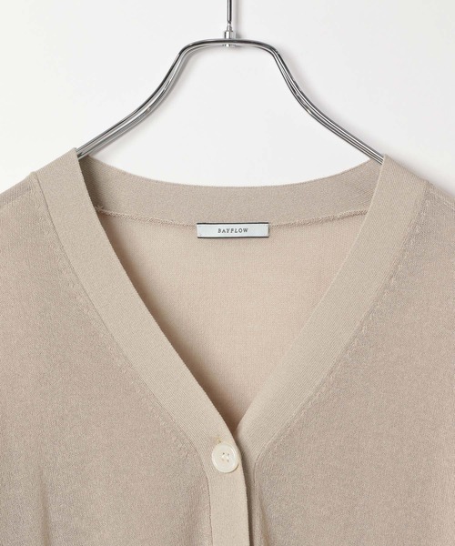BAYFLOW（ベイフロー）の「[夏の室内羽織りにも]シアーニットカーディガン（カーディガン/ボレロ・レディース・グリーン/オレンジ/グレイッシュベージュ/ブラック・FREE）」の20枚目の写真
