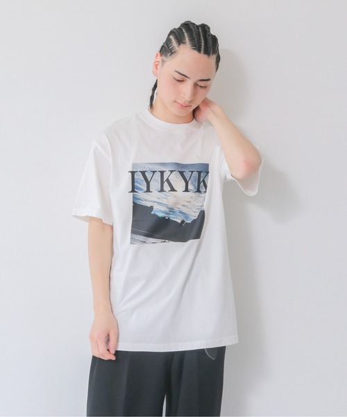 UNIT CHEST(ユニットチェスト)の「【UNIT CHEST】unique unisex T-shirt VTFAコラボT ”Photo Design” by cocona(Tシャツ/カットソー・レディース・ホワイト/ブラック・L/M/S)」の3枚目の写真