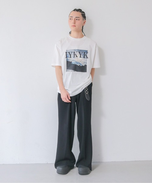 UNIT CHEST(ユニットチェスト)の「【UNIT CHEST】unique unisex T-shirt VTFAコラボT ”Photo Design” by cocona(Tシャツ/カットソー・レディース・ホワイト/ブラック・L/M/S)」の4枚目の写真