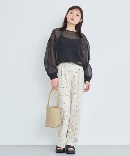 attiree(アティレー)の「コード付きシアープルオーバー(シャツ/ブラウス・レディース・ブラック/ホワイト・MEDIUM)」の21枚目の写真