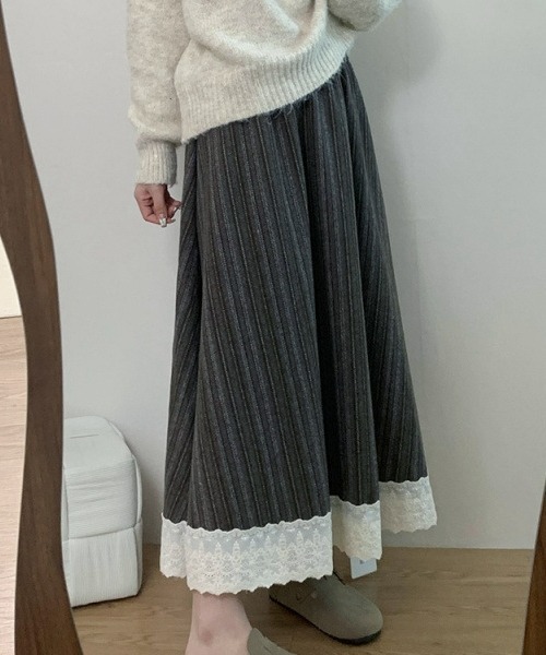 gossip!ロサンゼルス(ゴシップロサンゼルス)の「ヴィンテージ風 レースフリルロングスカート Aラインスカート(スカート・レディース・グレー/ブラウン・FREE)」の15枚目の写真