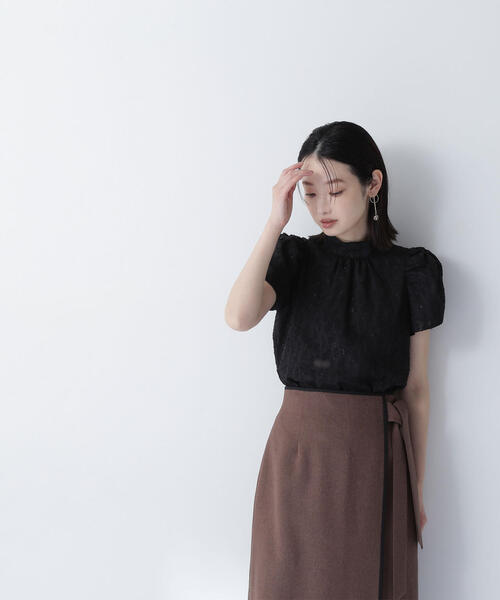 カットジャガードボリュームスリーブブラウス カットジャガードボリュームスリーブブラウス – Stylora store