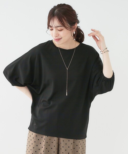 SHOO・LA・RUE(シューラルー)の「【ひんやり/UV/二の腕カバー】肘まで隠れるとろみドルマン5分袖トップス(Tシャツ/カットソー・レディース・ブラック/ライトベージュ/グリーン系/ブラック系2・00)」の12枚目の写真