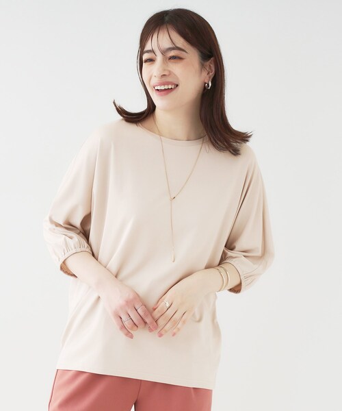 SHOO・LA・RUE(シューラルー)の「【ひんやり/UV/二の腕カバー】肘まで隠れるとろみドルマン5分袖トップス(Tシャツ/カットソー・レディース・ブラック/ライトベージュ/グリーン系/ブラック系2・00)」の20枚目の写真