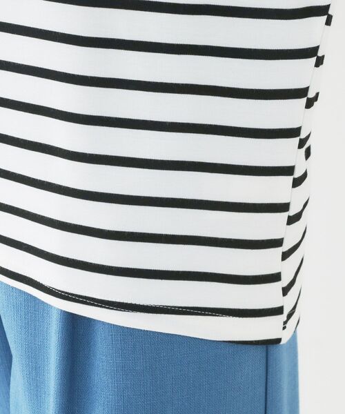 SHOO・LA・RUE(シューラルー)の「【ひんやり/UV/二の腕カバー】肘まで隠れるとろみドルマン5分袖トップス(Tシャツ/カットソー・レディース・ブラック/ライトベージュ/グリーン系/ブラック系2・00)」の11枚目の写真