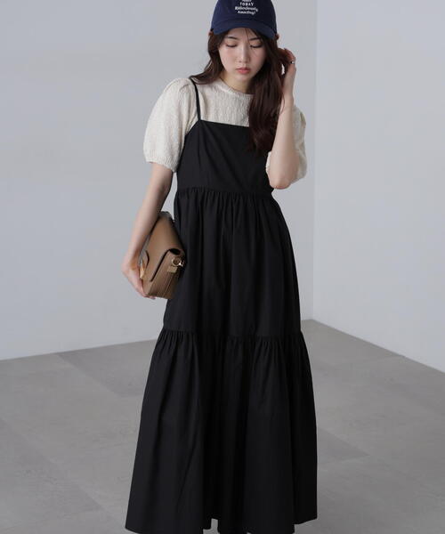 FREE'S MART(フリーズマート)の「◆ティアードキャミソールワンピース(ワンピース・レディース・ブラック/ブラウン系その他/ホワイト系その他・SMALL/MEDIUM)」の1枚目の写真