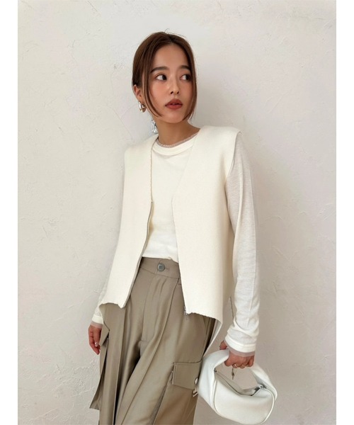 TRUNC（トランクエイティーエイト）の「Garter Straps Knit Vest（ベスト・レディース・ブラック/アイボリー・FREE）」の4枚目の写真