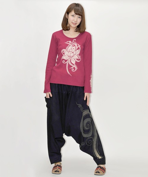 MARAI(マーライ)の「ロングスリーブ長袖カットソー Tシャツ ロンT(Tシャツ/カットソー・レディース・マジェンタ/ブラック/パープル/ブラウン・FREE)」の7枚目の写真