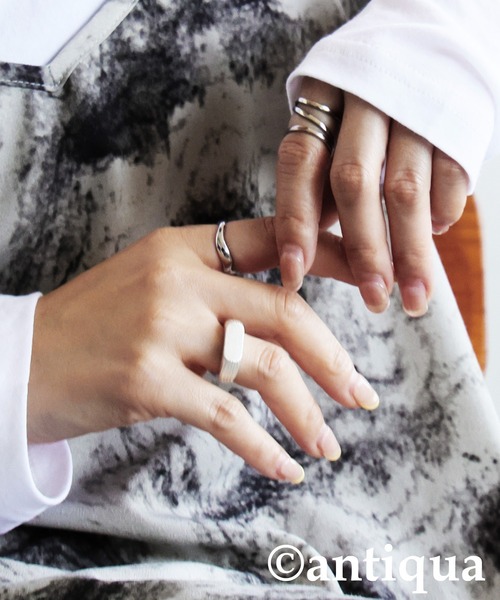 antiqua(アンティカ)の「マットリング(リング・レディース・ゴールド/シルバー・フリー)」の3枚目の写真