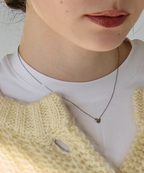 Phoebe（フィービィー）の「【金属アレルギー対応】スリークハートネックレス/全長:40cm+5cm/サージカルステンレス/ハートモチーフ（ネックレス・レディース・シルバー/イエローゴールド・FREE）」の17枚目の写真