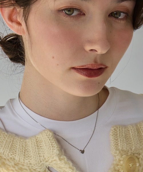 Phoebe（フィービィー）の「【金属アレルギー対応】スリークハートネックレス/全長:40cm+5cm/サージカルステンレス/ハートモチーフ（ネックレス・レディース・シルバー/イエローゴールド・FREE）」の19枚目の写真