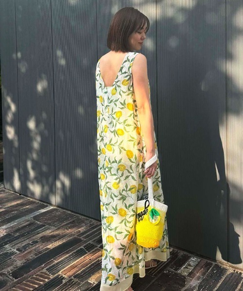 styling/(スタイリング)の「【styling/×KEITA MARUYAMA】シアージャガードワンピース(ワンピース・レディース・ネイビー/ホワイト/ブラック・1/0)」の7枚目の写真