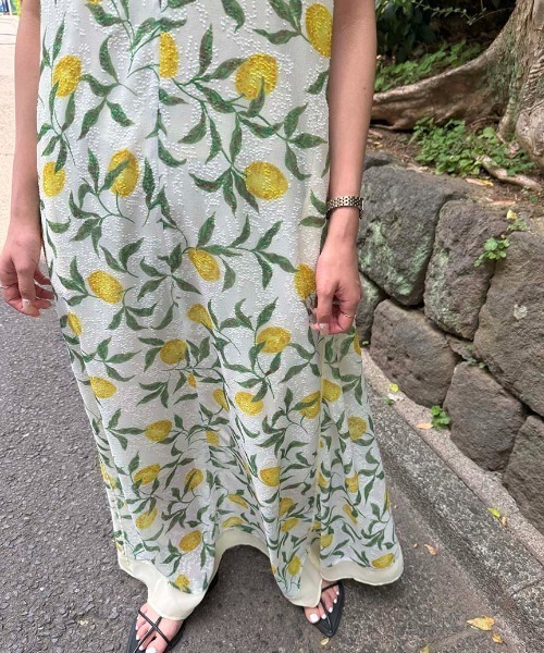 styling/(スタイリング)の「【styling/×KEITA MARUYAMA】シアージャガードワンピース(ワンピース・レディース・ネイビー/ホワイト/ブラック・1/0)」の13枚目の写真