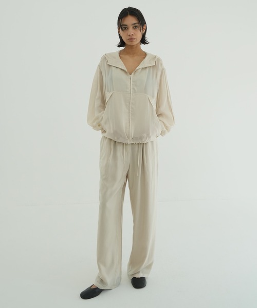 CLANE（クラネ）の「SHEER AIRY ZIP HOODIE（パーカー・レディース・ブラック/アイボリー・2/1）」の15枚目の写真