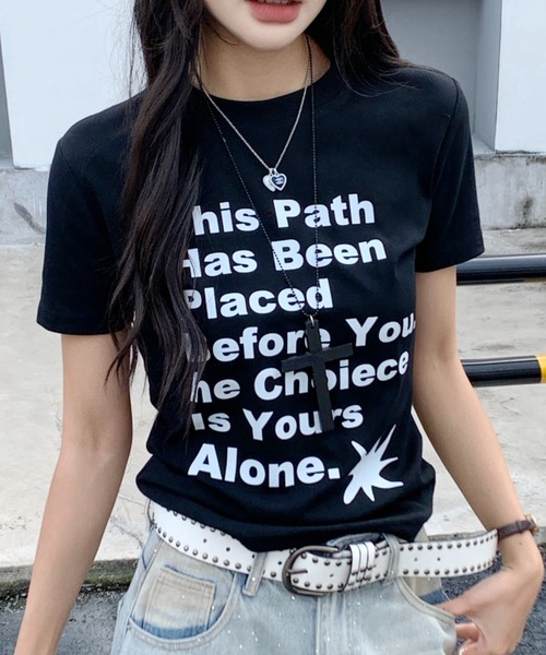 Achic（アシック）の「［26SS新色追加］レタリングラウンド半袖Tシャツ（Tシャツ/カットソー・レディース・ホワイト/ブラック/ネイビー/レッド/ホワイト系その他/ホワイト系その他2/ブラック系その他・M）」の5枚目の写真