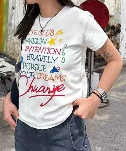 Achic(アシック)の「レタリングラウンド半袖Tシャツ(Tシャツ/カットソー・レディース・ホワイト/ブラック/ネイビー/レッド/ホワイト系その他/ホワイト系その他2/ブラック系その他・M)」の14枚目の写真
