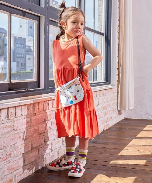 Life Support Products（ライフサポートプロダクツ）の「梨地ティアードワンピース（ワンピース・キッズ・オレンジ/ピンク/ブラック/ライトブルー・95/140/150/90/100/110/120/80/130）」の6枚目の写真