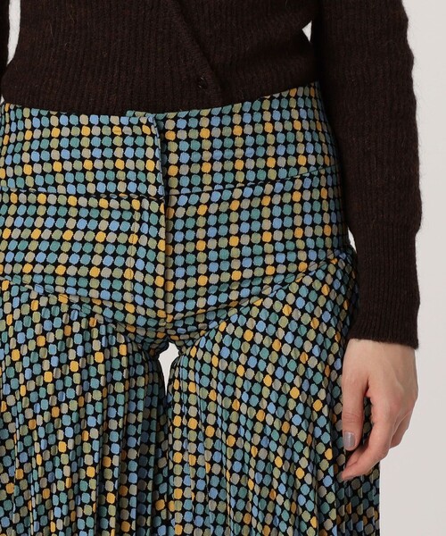 FUMIKA_UCHIDA(フミカウチダ)の「FUMIKA_UCHIDA PLEATED HEM CROPPED(その他パンツ・レディース・その他1・36)」の6枚目の写真