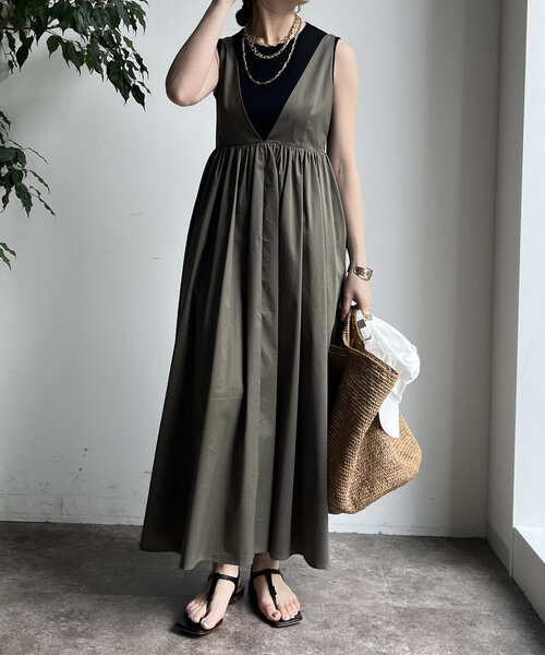 DouDou（ドゥドゥ）の「深Vタンクボリュームワンピース（ワンピース・レディース・グレー/ブラック・FREE）」の17枚目の写真