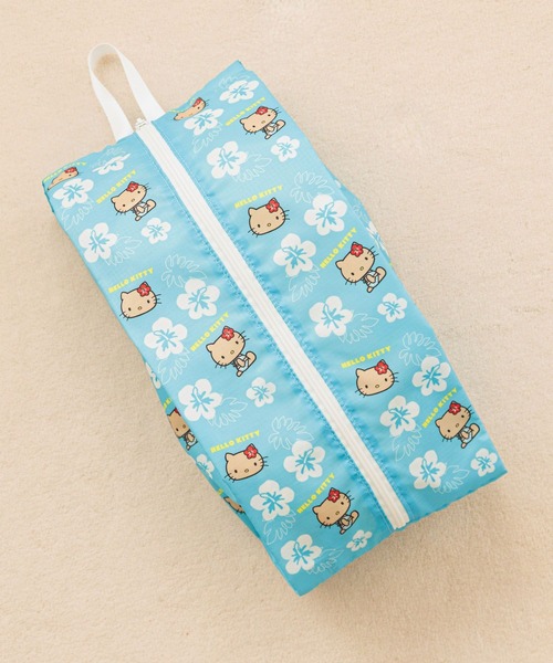 Me%（ミィパーセント）の「【HELLO KITTY】トラベルポーチL 319787（ポーチ・レディース・その他5/その他2/その他1/その他3/その他4/その他6・FREE）」の2枚目の写真