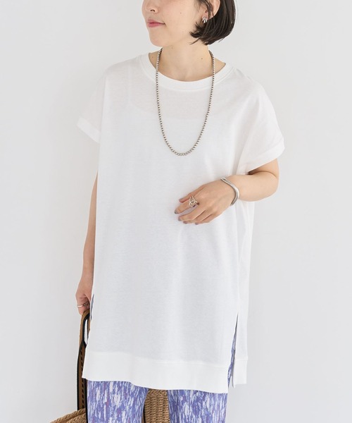 Green　Parks（グリーンパークス）の「今年っぽフレンチスリーブカットチュニック（チュニック・レディース・ブラック/オフホワイト/グリーン/レッド/ネイビー・FREE）」の2枚目の写真