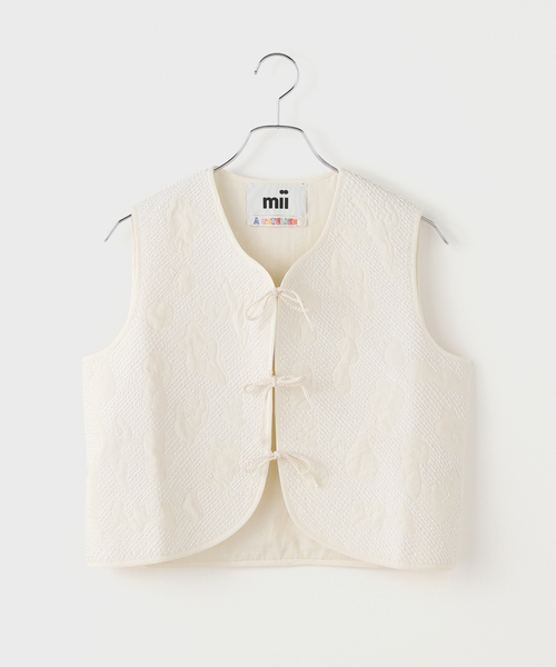 mii(ミー)の「【Mii / ミイ】HAND EMBROIDERED QUILTED JK(その他アウター・レディース・アイボリー・MEDIUM)」の1枚目の写真