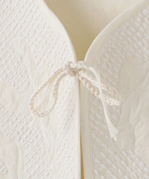 mii(ミー)の「【Mii / ミイ】HAND EMBROIDERED QUILTED JK(その他アウター・レディース・アイボリー・MEDIUM)」の4枚目の写真