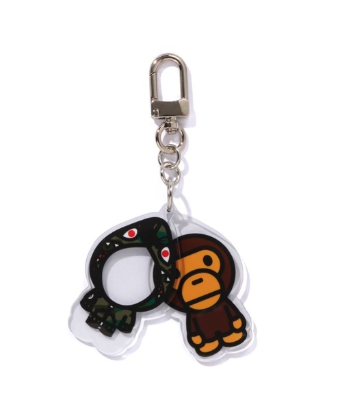 MILO SHARK ACRYLIC KEYCHAIN（キーホルダー）｜A BATHING APE