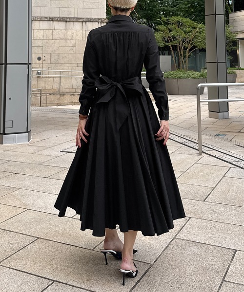 JENNE（ジェンヌ）の「オードリールックエアリーワンピース・長袖（ワンピース・レディース・グリーン/ネイビー/ブラック/スモークピンク/ブルー・SMALL/MEDIUM/LARGE/X-LARGE）」の8枚目の写真