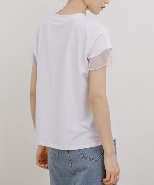 maison de LATIR(メゾンドラティール)の「着回し力抜群なチュールフリル袖Tシャツ(Tシャツ/カットソー・レディース・ホワイト/ネイビー/ブラック/グレー/ブラウン・L/M)」の7枚目の写真