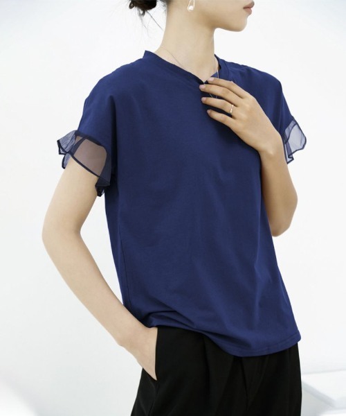 maison de LATIR(メゾンドラティール)の「着回し力抜群なチュールフリル袖Tシャツ(Tシャツ/カットソー・レディース・ホワイト/ネイビー/ブラック/グレー/ブラウン・L/M)」の15枚目の写真
