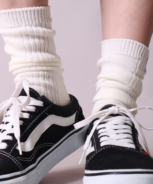 MILLER（ミラー）の「(LF)【Miller】ピスネーム付き パネルリブ クルーソックス（ソックス/靴下・レディース・オレンジ/ダークブルー/ライトイエロー/オフホワイト/ライム/チェリーピンク/エメラルドブルー・23-25cm）」の2枚目の写真