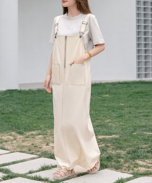 DAY CLOSET（デイ クローゼット）の「レディース カーゴ風ポケット付きバックスリットハーフジップジャンスカ（ジャンパースカート・レディース・チャコールグレー/ブラック/アイボリー・FREE）」の20枚目の写真