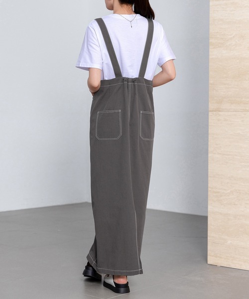 DAY CLOSET（デイ クローゼット）の「レディース カーゴ風ポケット付きバックスリットハーフジップジャンスカ（ジャンパースカート・レディース・チャコールグレー/ブラック/アイボリー・FREE）」の8枚目の写真