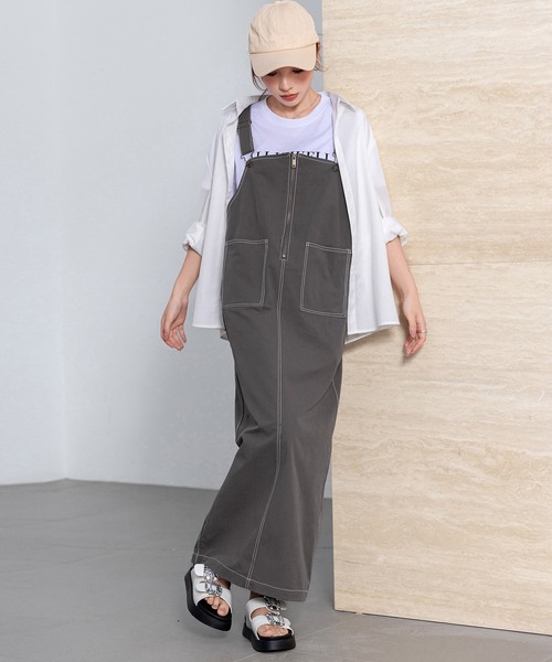 DAY CLOSET（デイ クローゼット）の「レディース カーゴ風ポケット付きバックスリットハーフジップジャンスカ（ジャンパースカート・レディース・チャコールグレー/ブラック/アイボリー・FREE）」の9枚目の写真