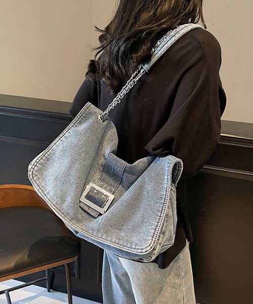 Lace Ladies(レースレディース)の「チェーン ショルダー付き スクエア デニム バッグ(ショルダーバッグ・レディース・ブラック/ブルー/ネイビー・FREE)」の3枚目の写真