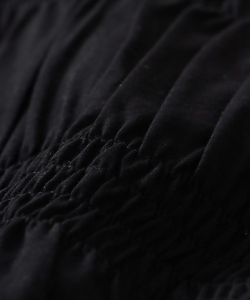 DRESSLAVE(ドレスレイブ)の「cotton shirring long sleeve pullover(コットンシャーリング長袖プルオーバー)(Tシャツ/カットソー・レディース・ブラック/ホワイト・38)」の3枚目の写真