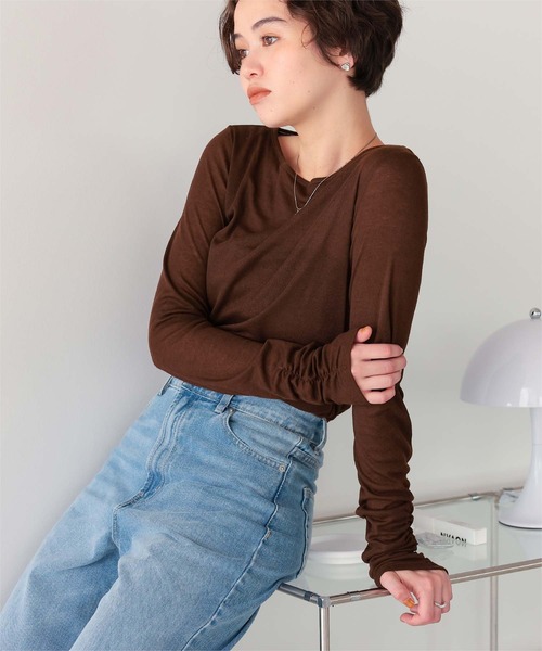 titivate(ティティベイト)の「着心地抜群シアーボートネックトップス(Tシャツ/カットソー・レディース・ネイビー/ライトグリーン/ブラウン/オフホワイト/杢グレー/ブラック・L/M/S)」の9枚目の写真